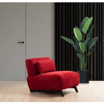Atelier Del Sofa Wing Chair en rouge avec cadre en hêtre